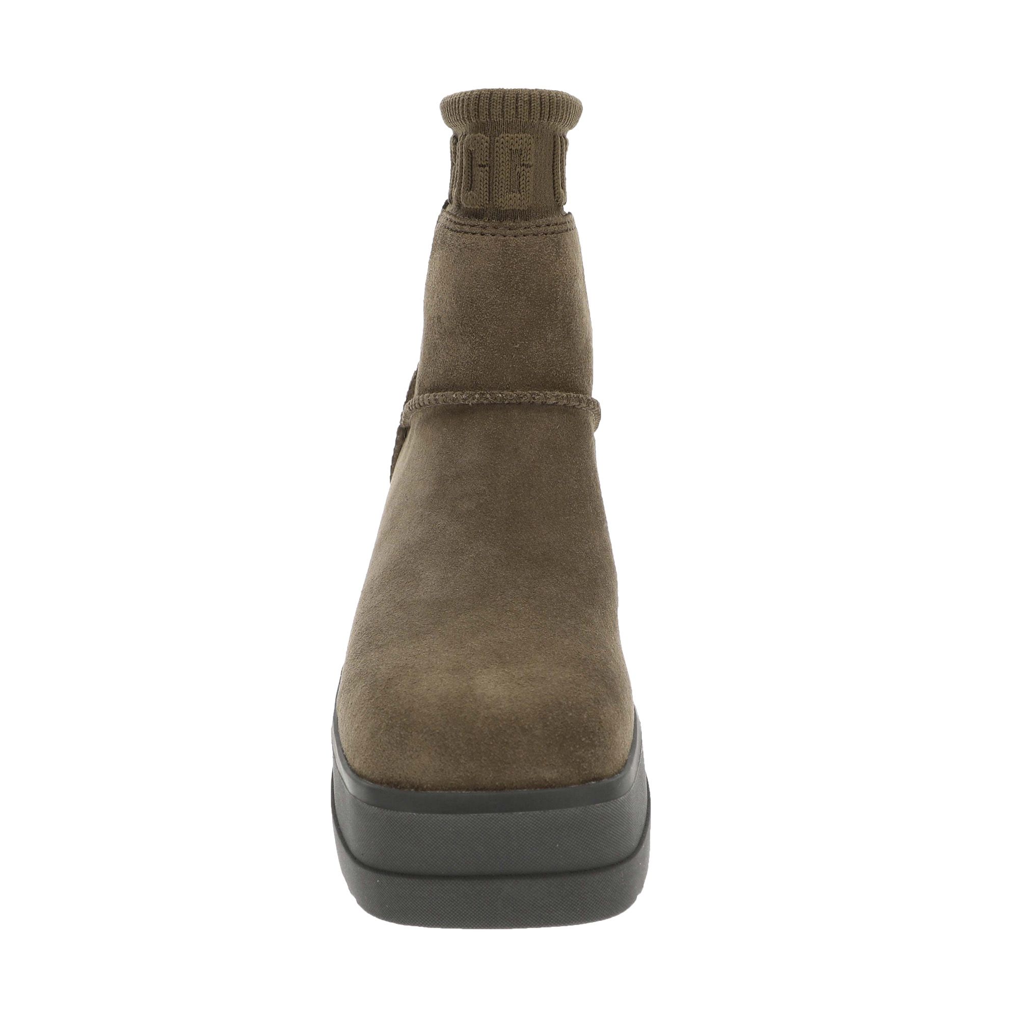 UGG® Moxy Chelsea (Women's) | Maryland Square